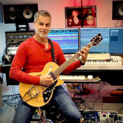 Duesenberg Guitars Artist Kamil Rustam