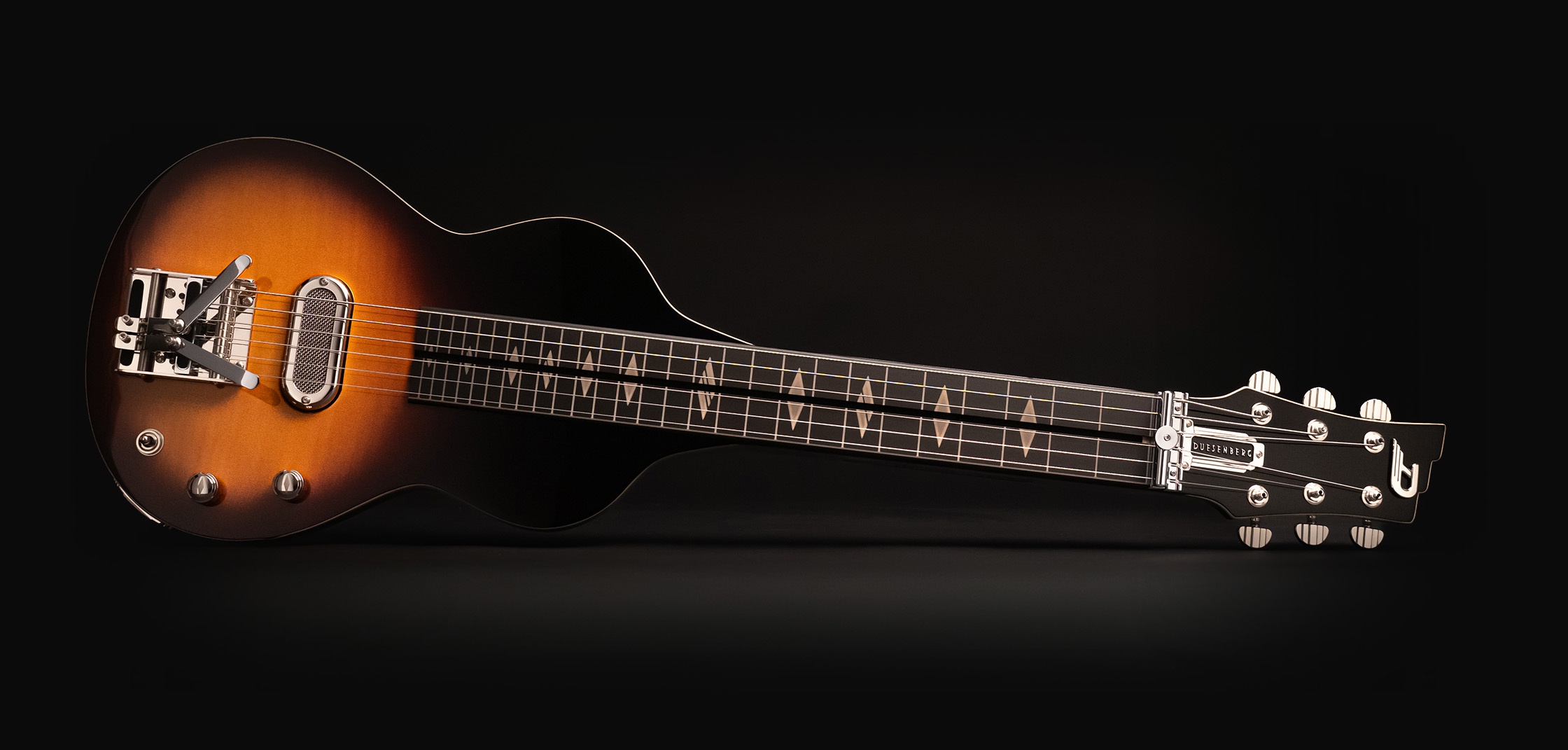 Duesenberg Kalico Lapsteel on dark Background
