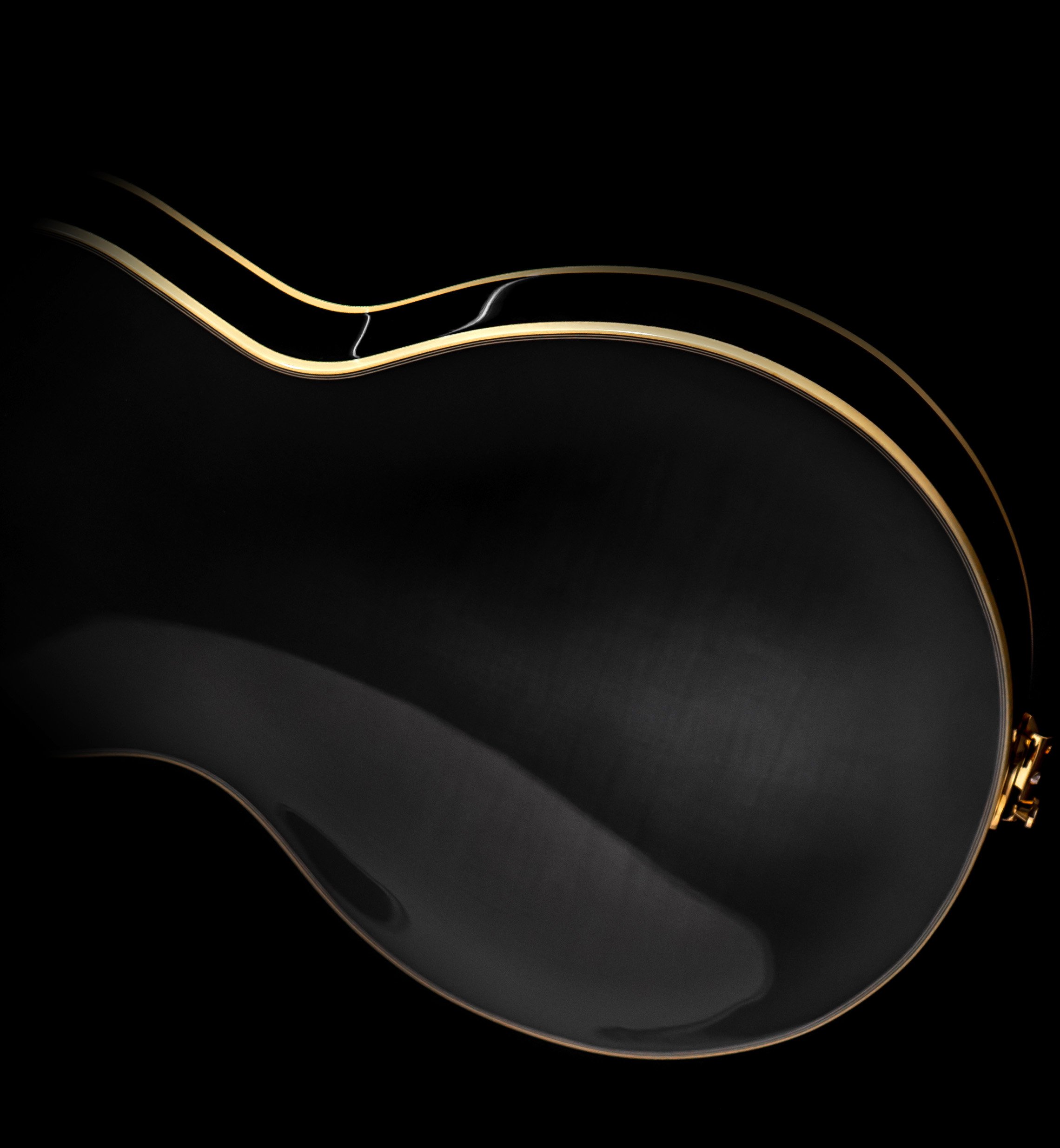 DTV-CM-BK_LAYOUT_04.jpg Backside of the Starplayer TV Custom
