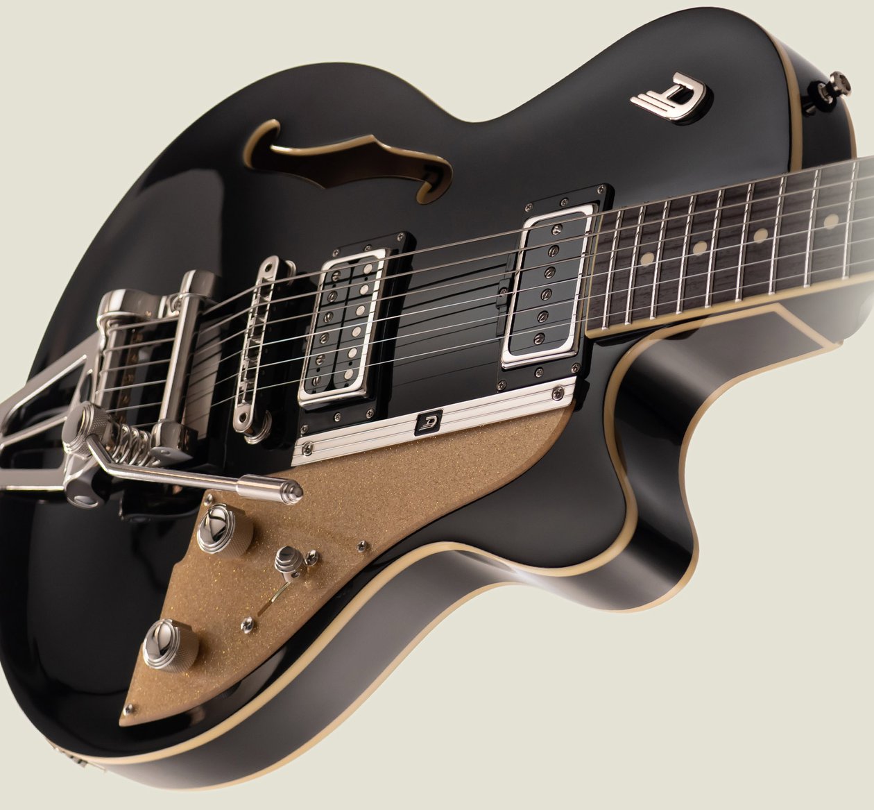 Starplayer TV DUESENBERG GUITARS