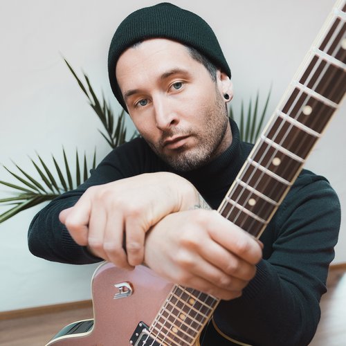 Duesenberg Guitars - Florian Tagl