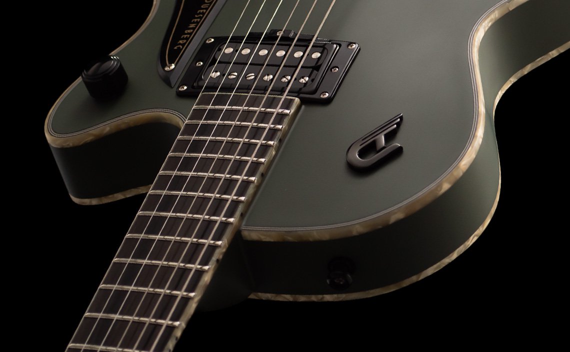 Product image of the Duesenberg Fantom A in Matte Olive