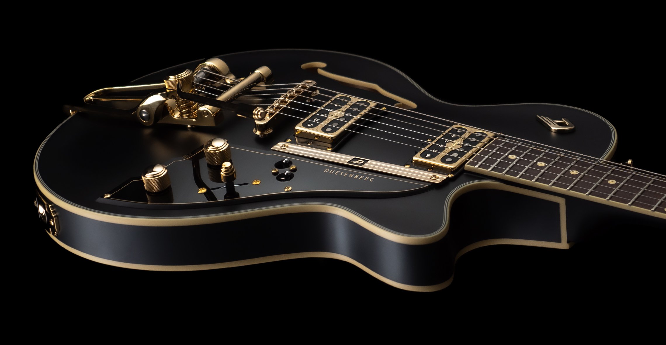 Duesenberg Starplayer TV Black Velvet