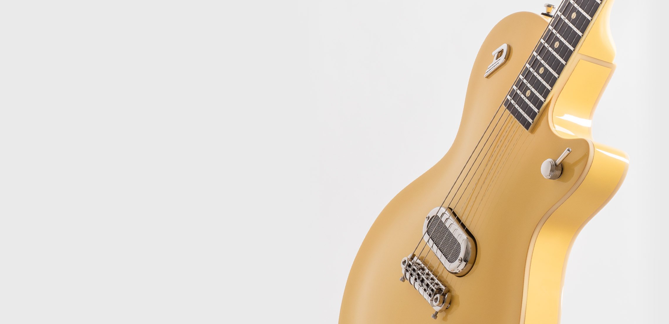 LAYOUT-Senior_04.jpg Detail image of the Duesenberg Senior