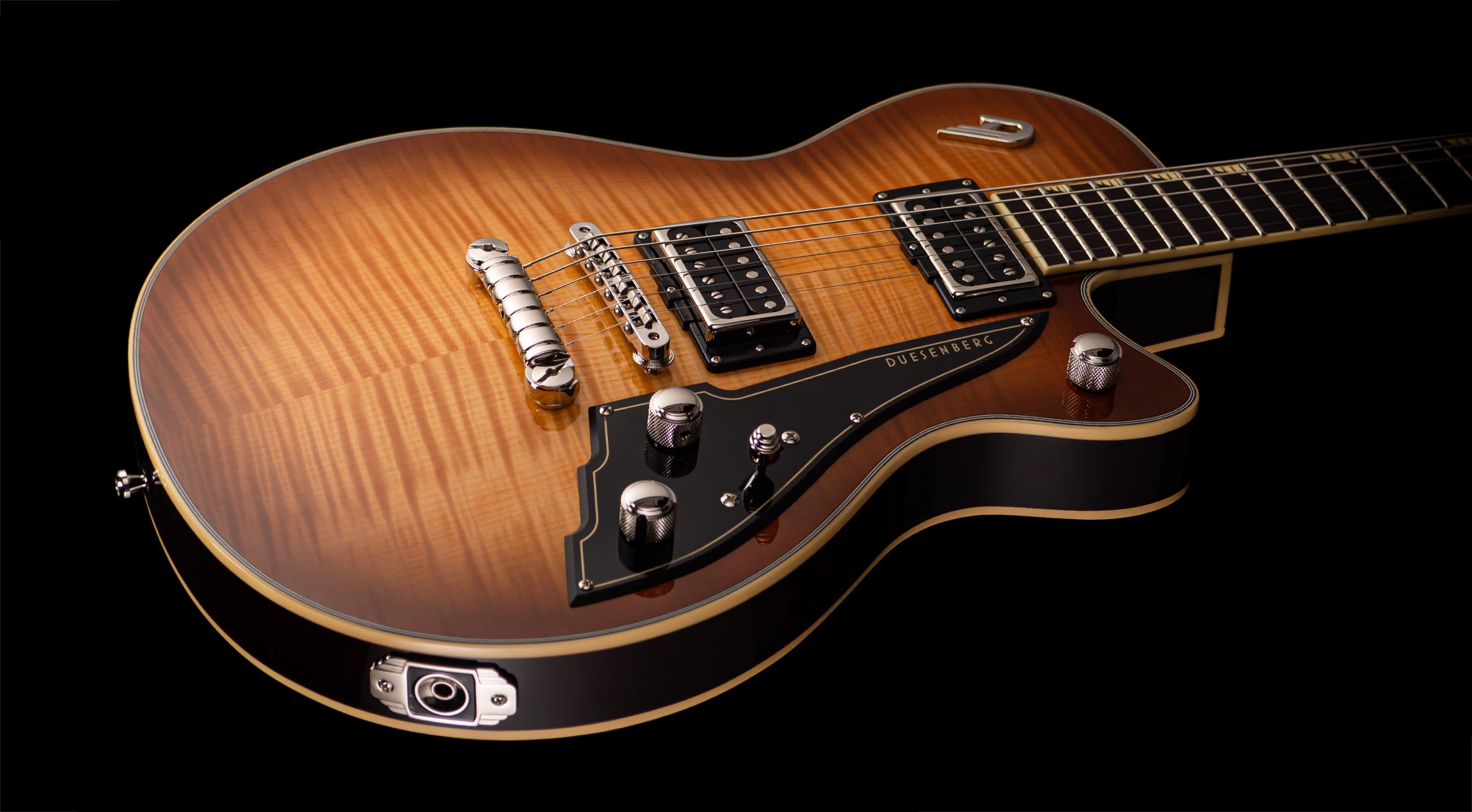 Product image of the Duesenberg Fantom Series S Light Antique Burst
