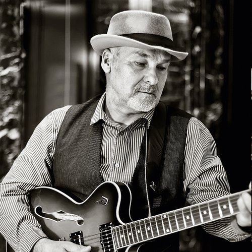 Duesenberg Guitars - Paul Carrack