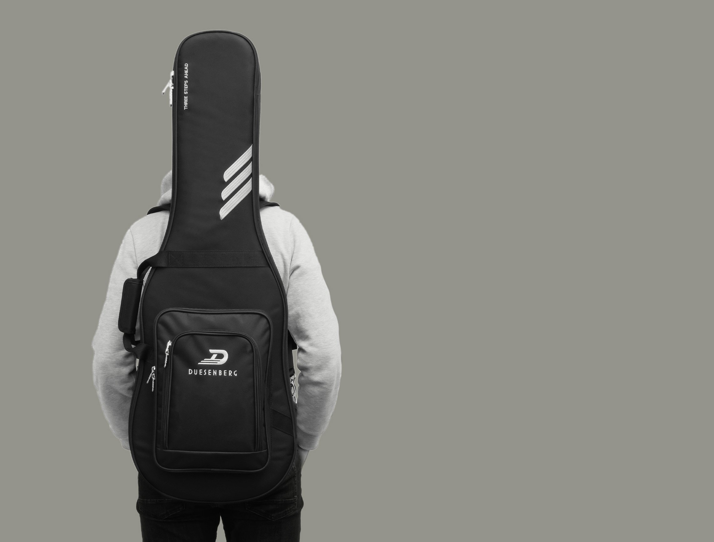 Photo of the Duesenberg Custom Line Bag